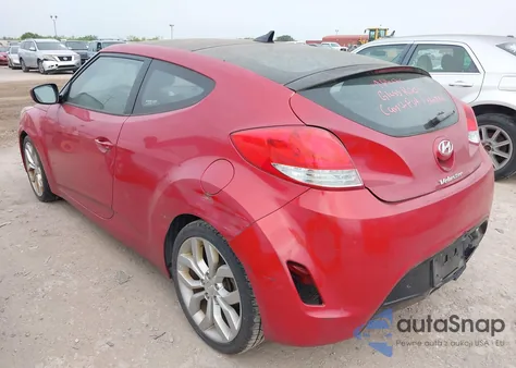 2013 Hyundai Veloster Base W/Black from USA, damaged, VIN KMHTC6AD2DU141462